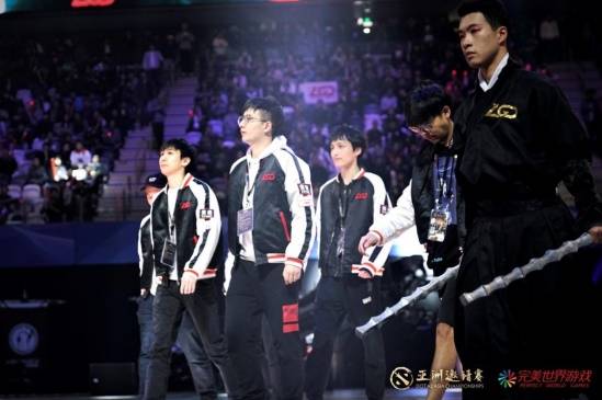 完美世界CS与DOTA2闪耀世界东方澳门